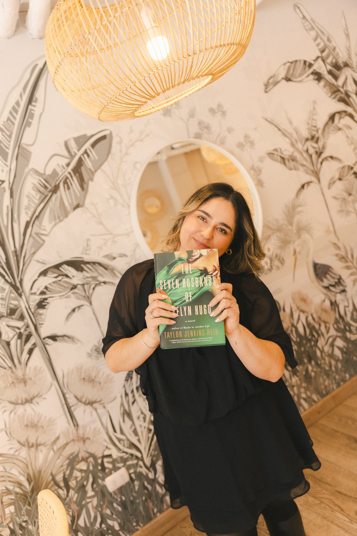 October, Sunday Book Club: The Seven Husbands Of Evelyn Hugo